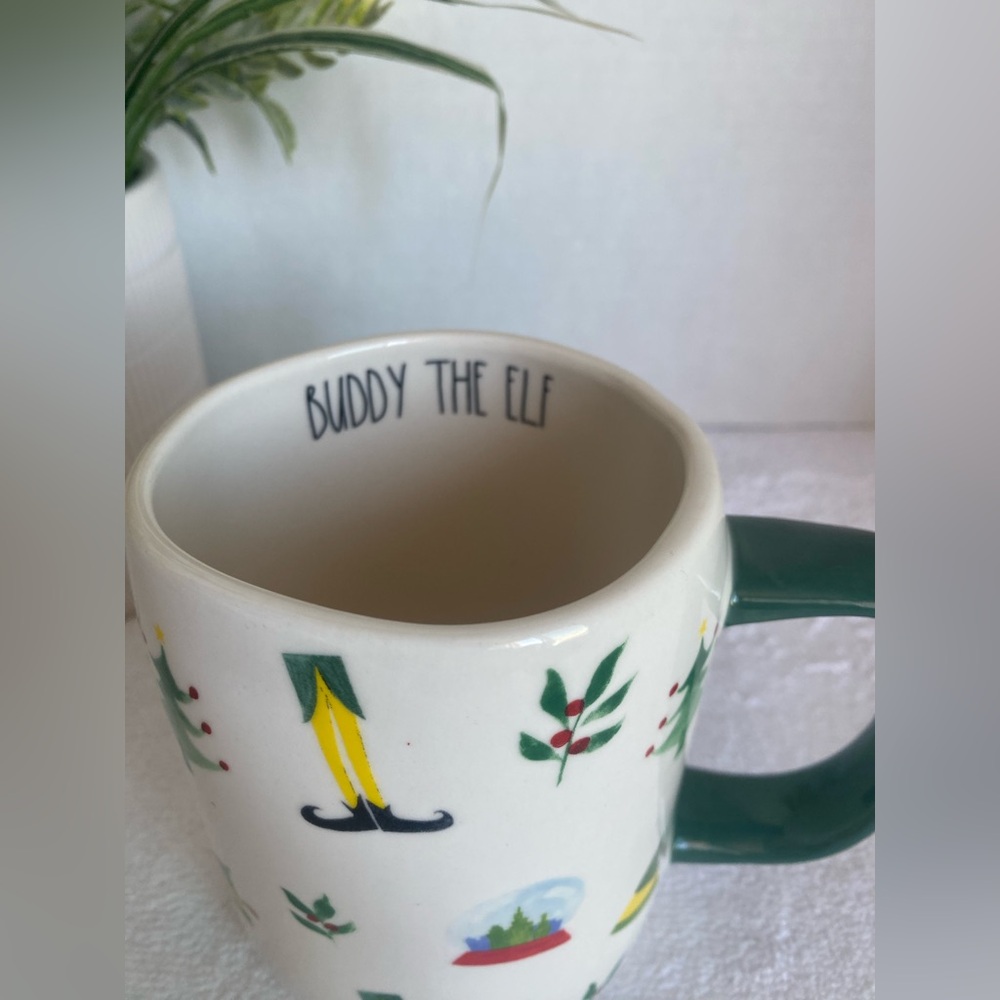 Rae Dunn Holiday Mug with Green Handle - Picture 2 of 6